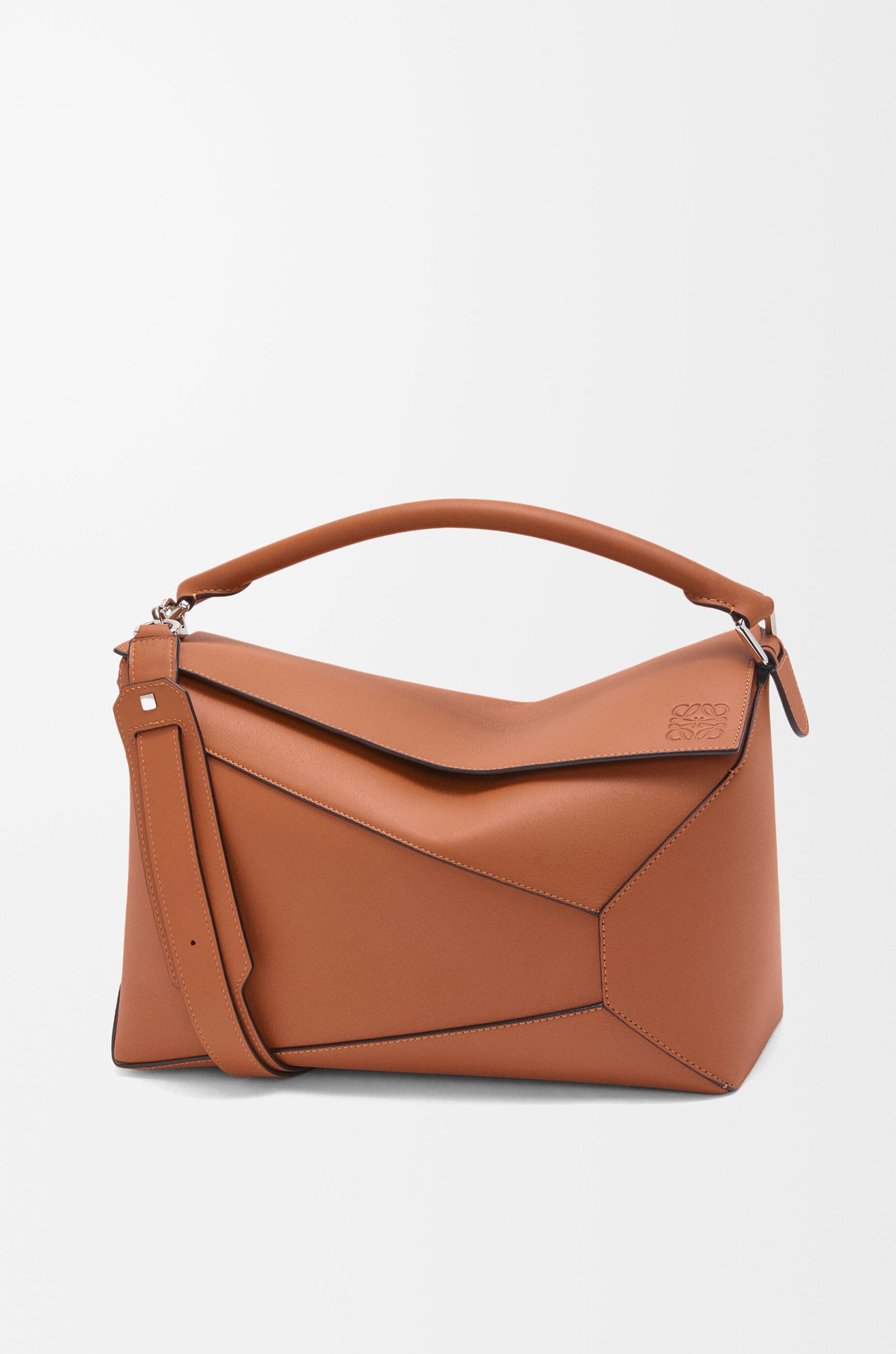 Large Puzzle Edge bag in classic calfskin — B510P00X04-2530