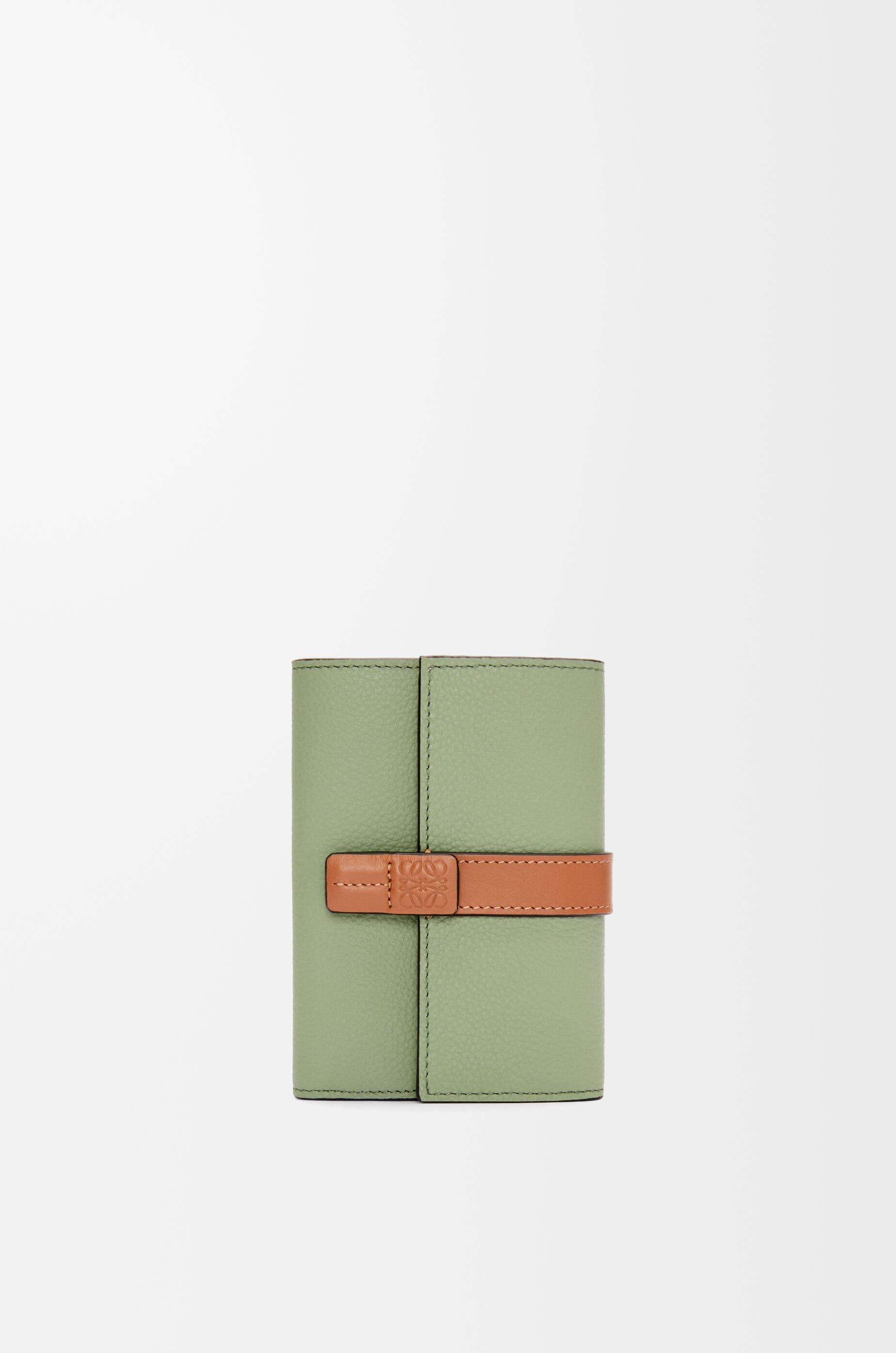 Small vertical wallet in soft grained calfskin — C660S86X01-6465