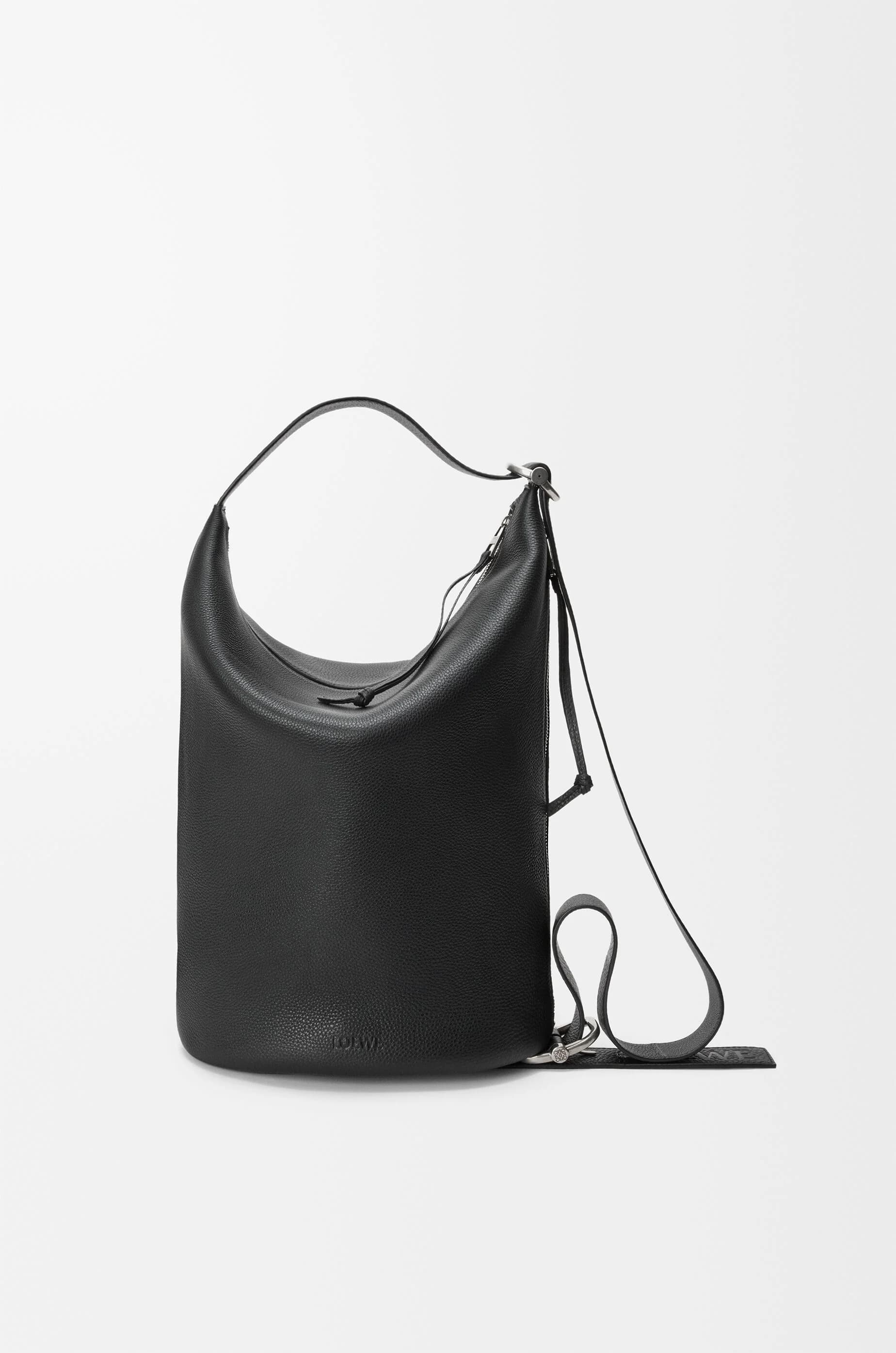 Loop bucket in supple grained calfskin — B000LBMX04-1100