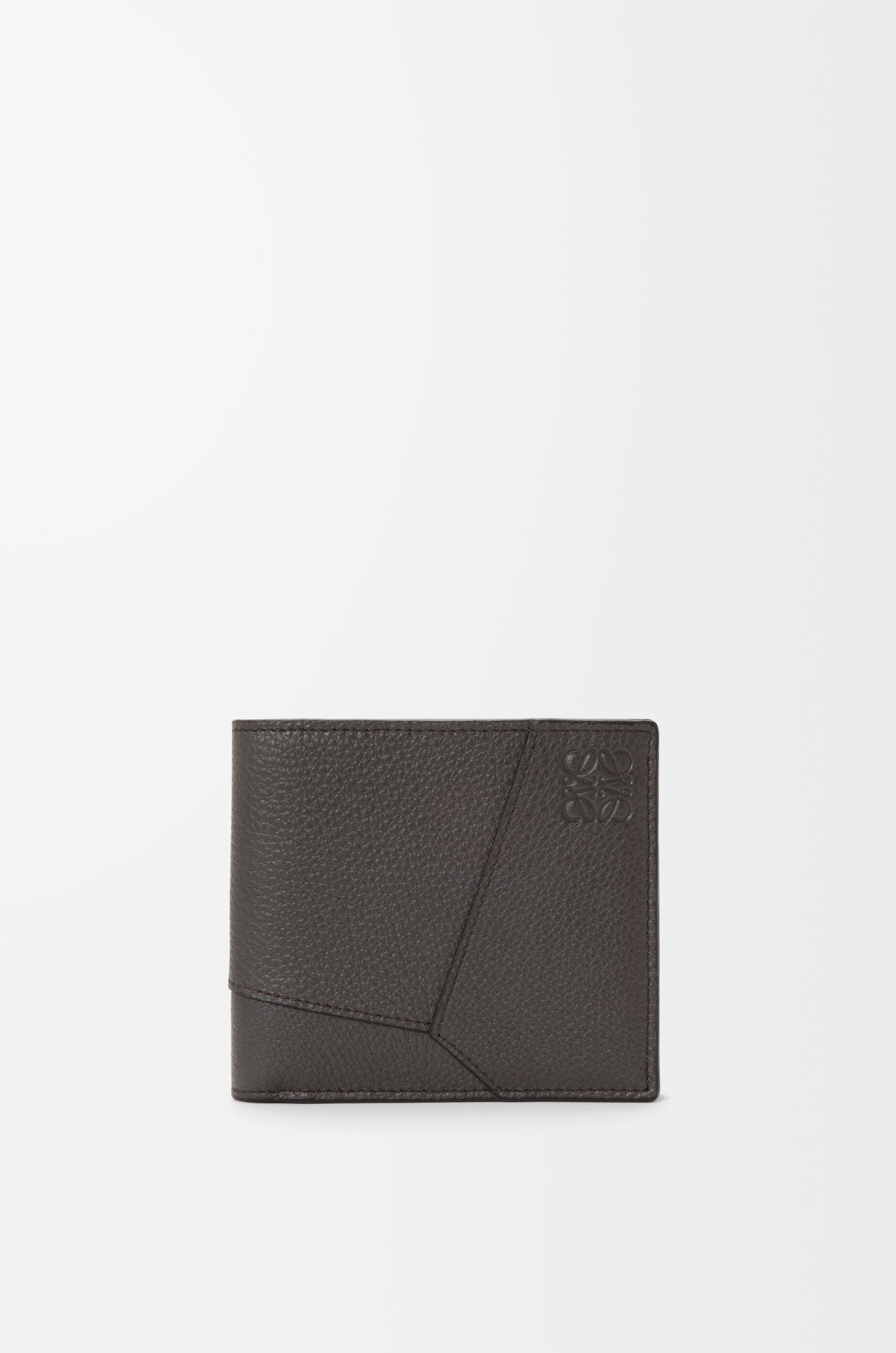 Puzzle bifold wallet in supple grained calfskin — C510302X20-1220