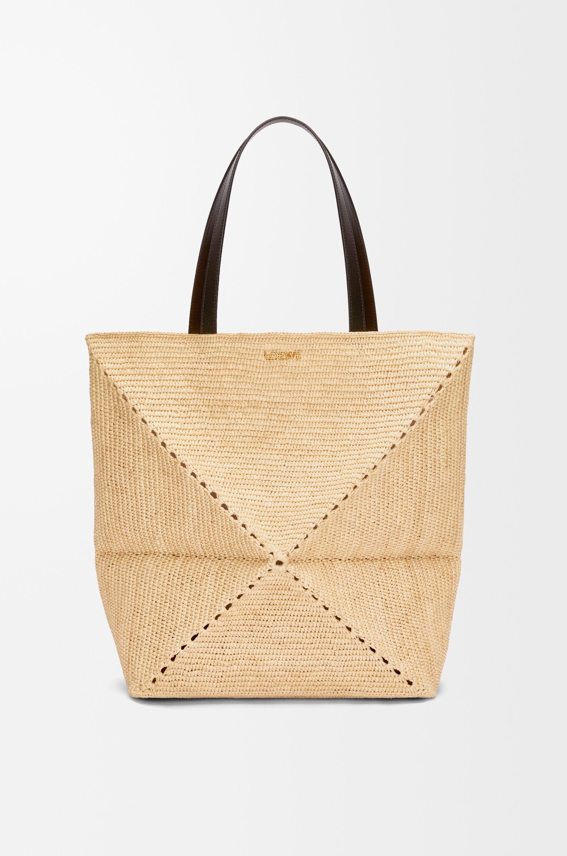 XL Puzzle Fold tote in raffia — B779Q18X18-2165
