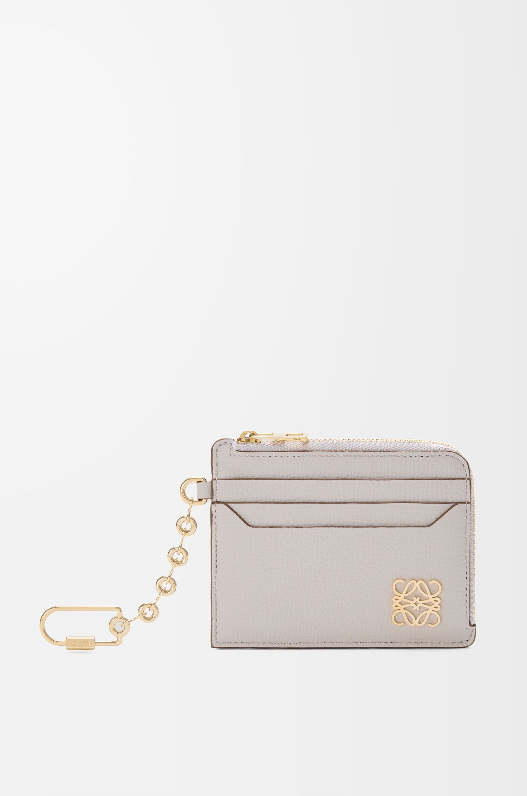 Anagram square coin cardholder in pebble grained calfskin — C821SQLX03-8389