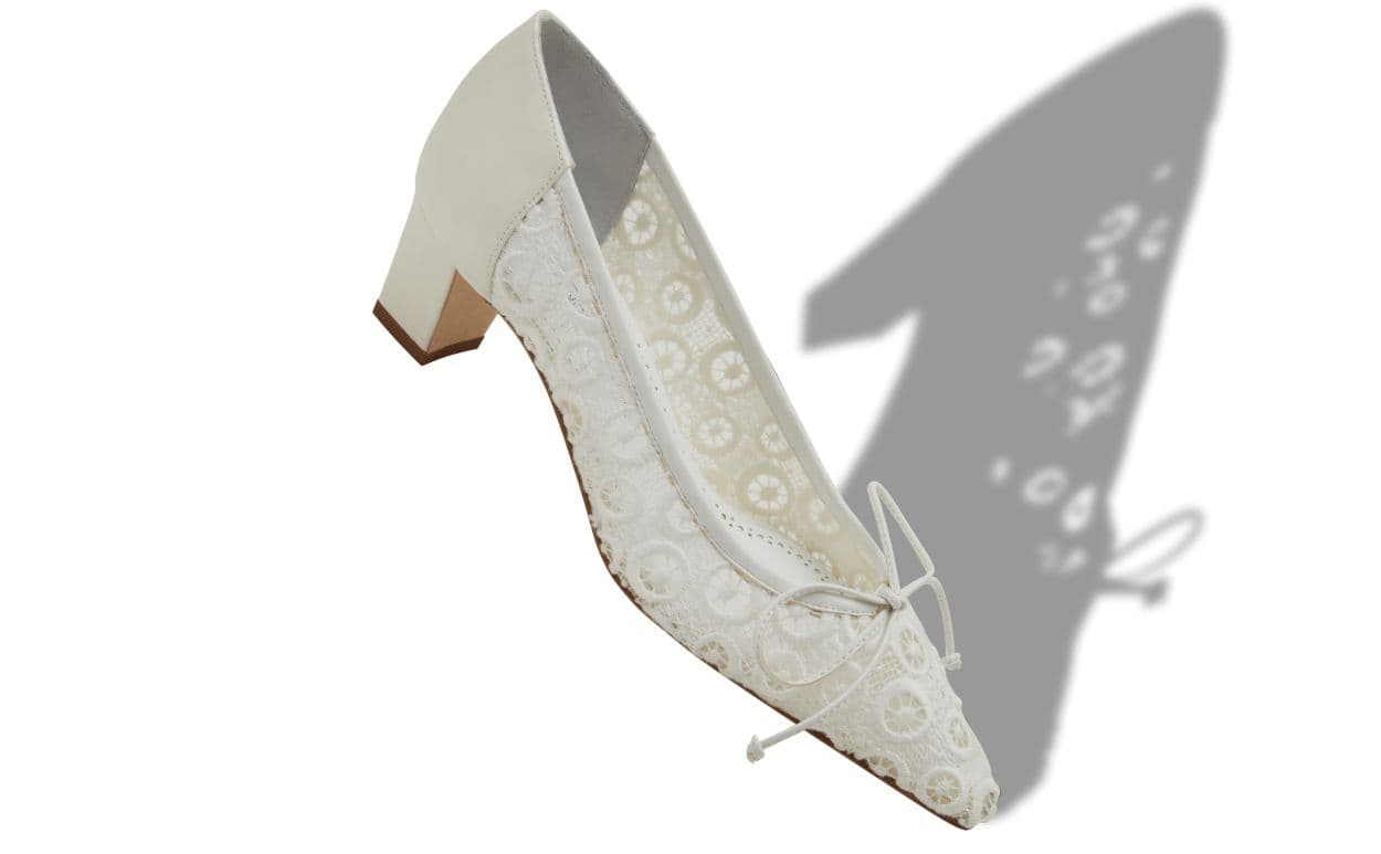 Martebal — White Lace Bow Detail Pumps — 425-2106-0002