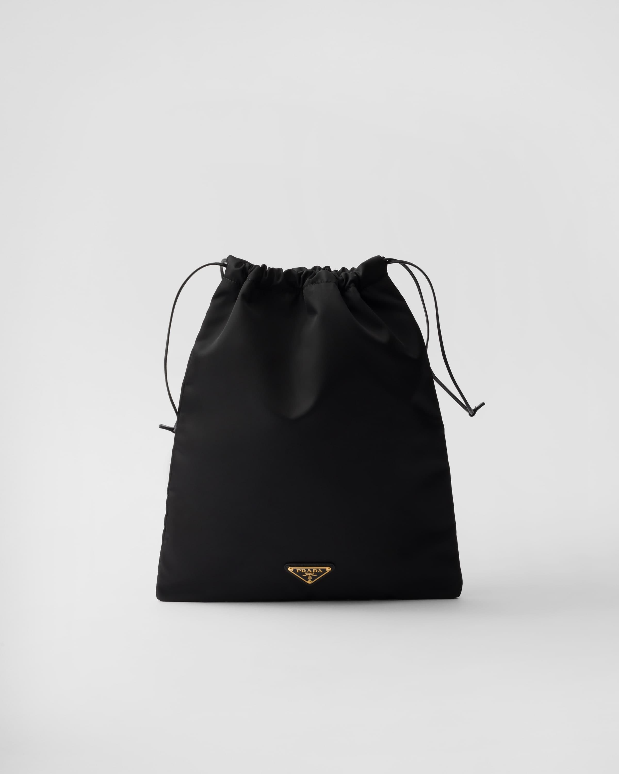 Wish Re-Nylon pouch — Black — 1NK001_2HG6_F0002