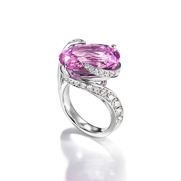 The Serendipity Ring — RKU-V2815-PT900