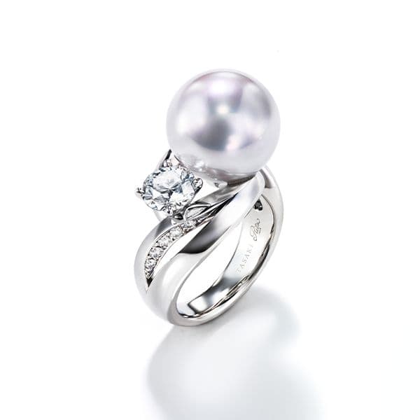 15, Place Vendôme Ring — RNI-4640-18KWG